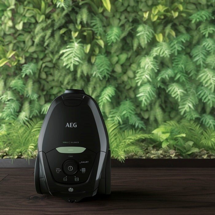 aeg-vacuum-cleaner-model-vx82-1-oko-4